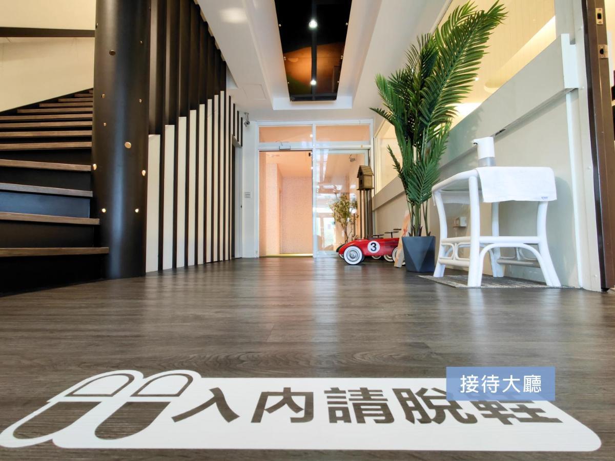 Отель 墾丁戀戀星辰湖畔莊園 星辰館 Longshui Экстерьер фото